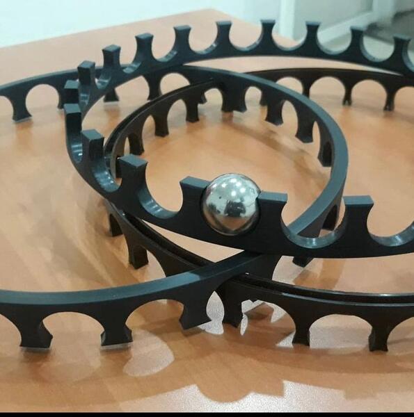 Jaulas de plastico de bolas